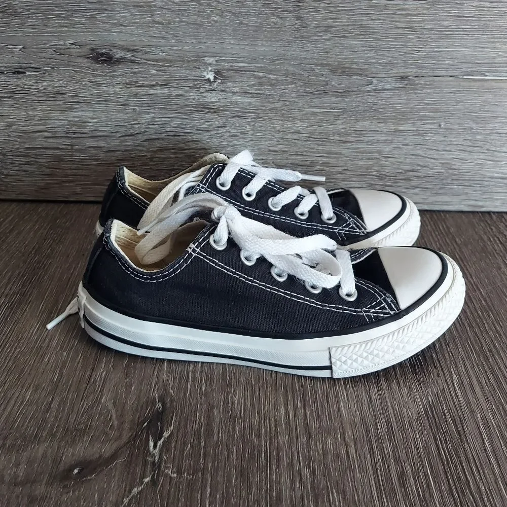 Converse Chuck Taylor All Star Low Top Sneaker Little Kid Size 12
